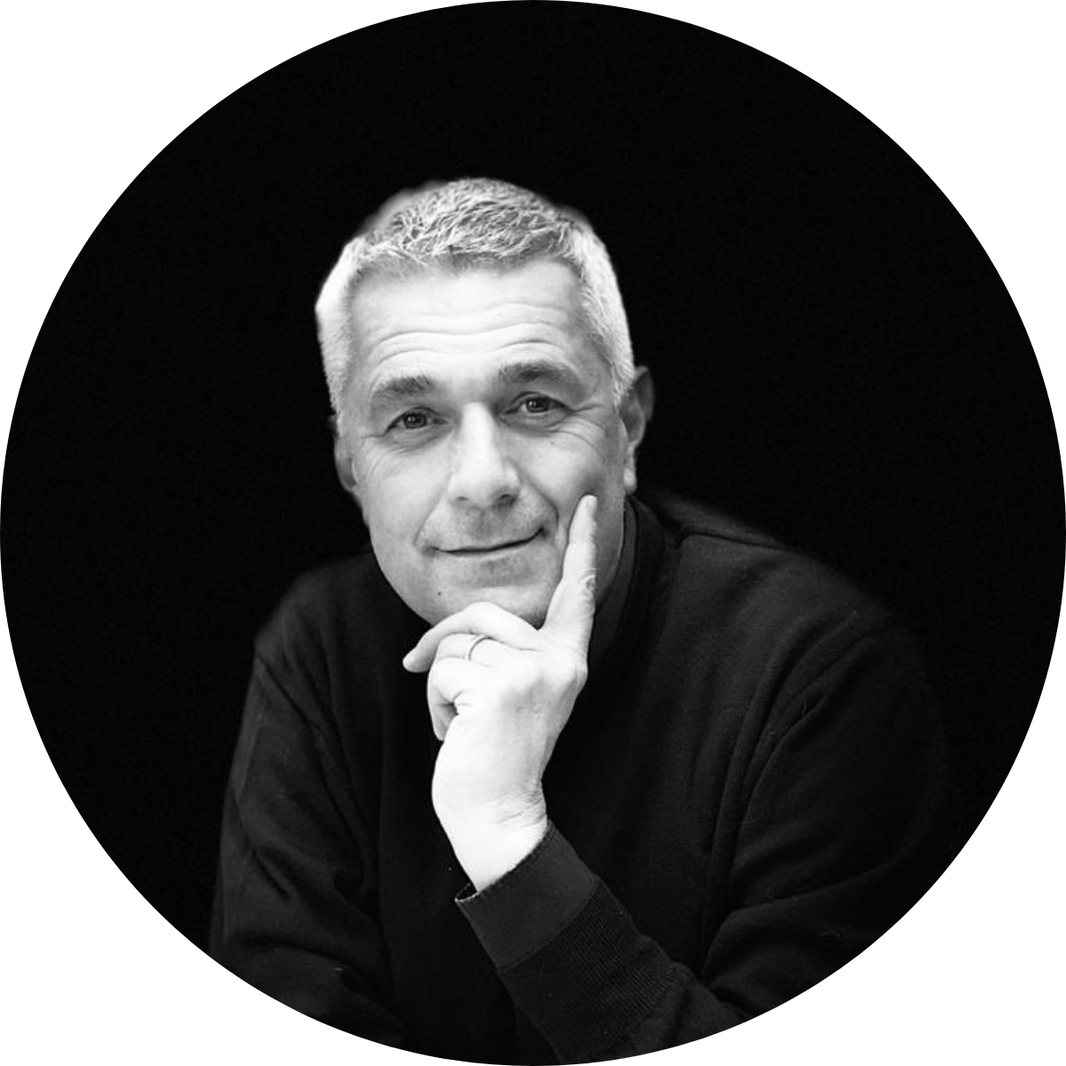 ROBERTO MATTIO